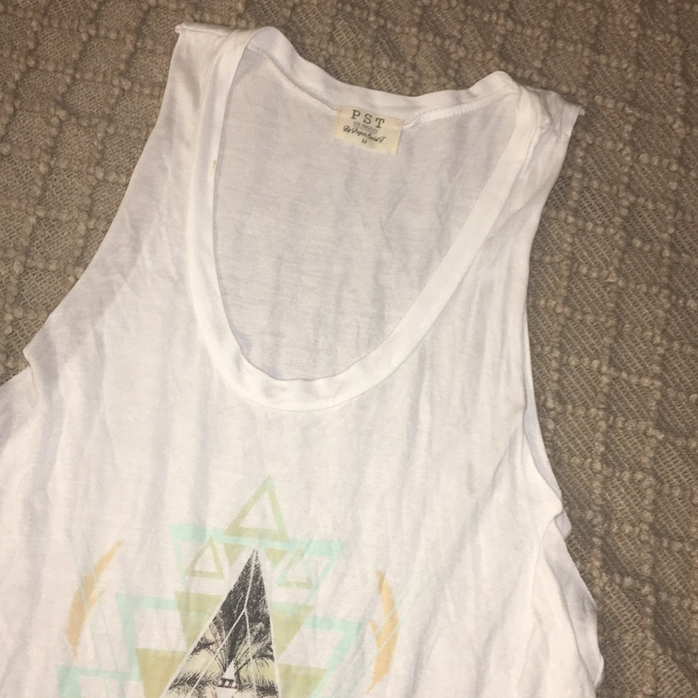 Tank top - Picture 3 of 3